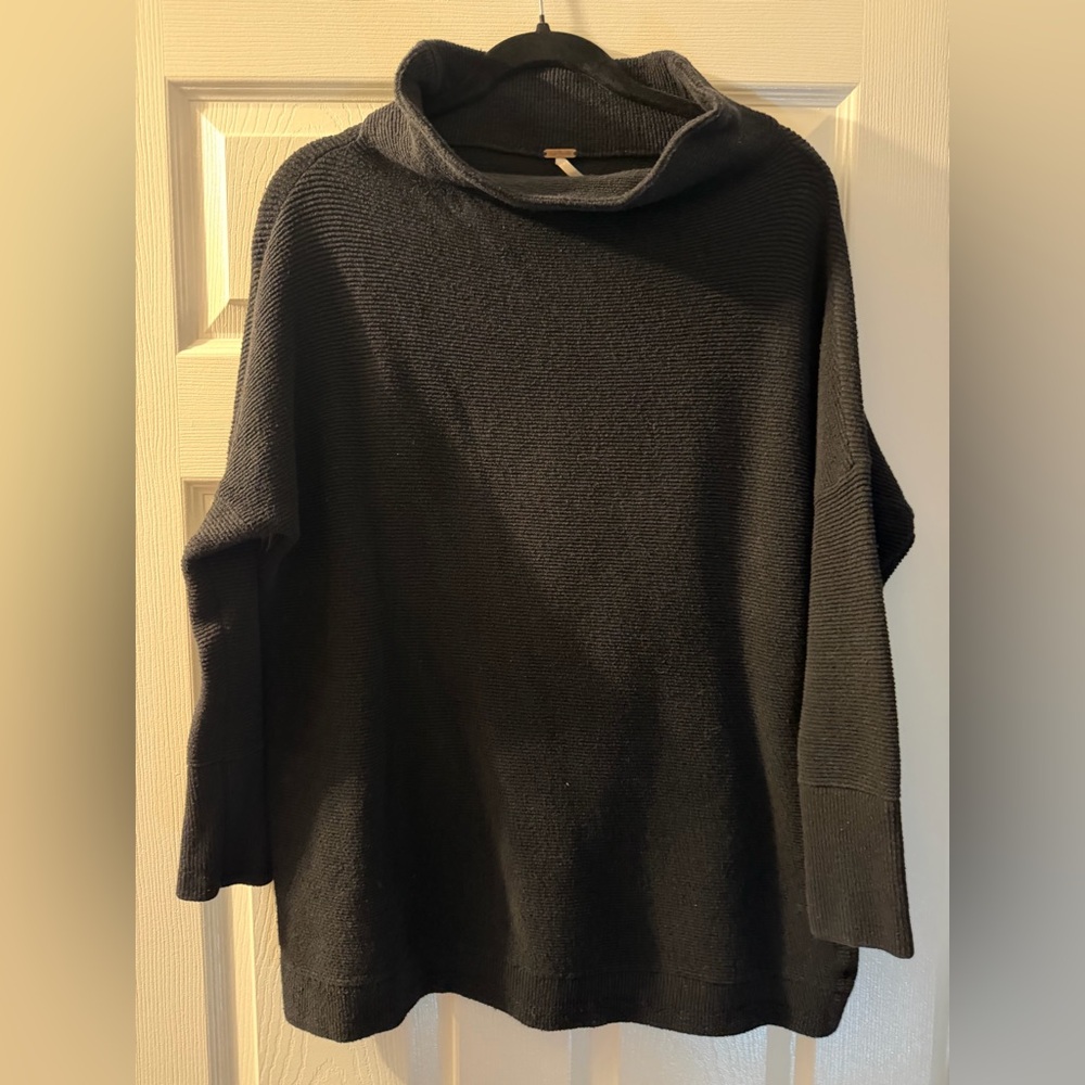 Free People Ottoman Sweater Women's Black Knit Sweater/Cozy Pullover -Size Small